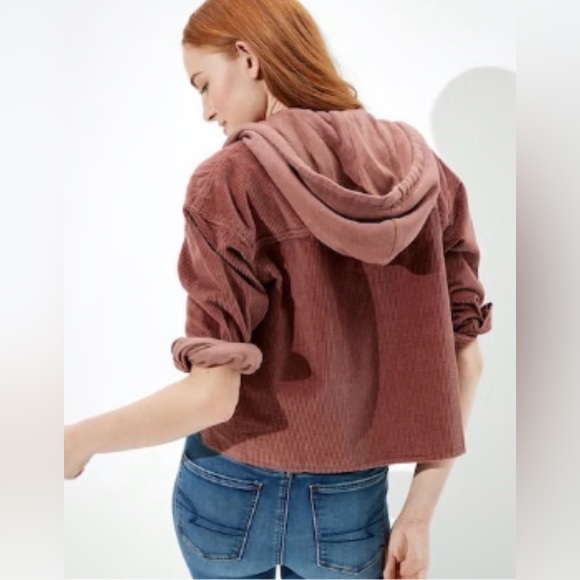 American Eagle Outfitters Women's Cropped Corduroy Jacket - Picture 2 of 9